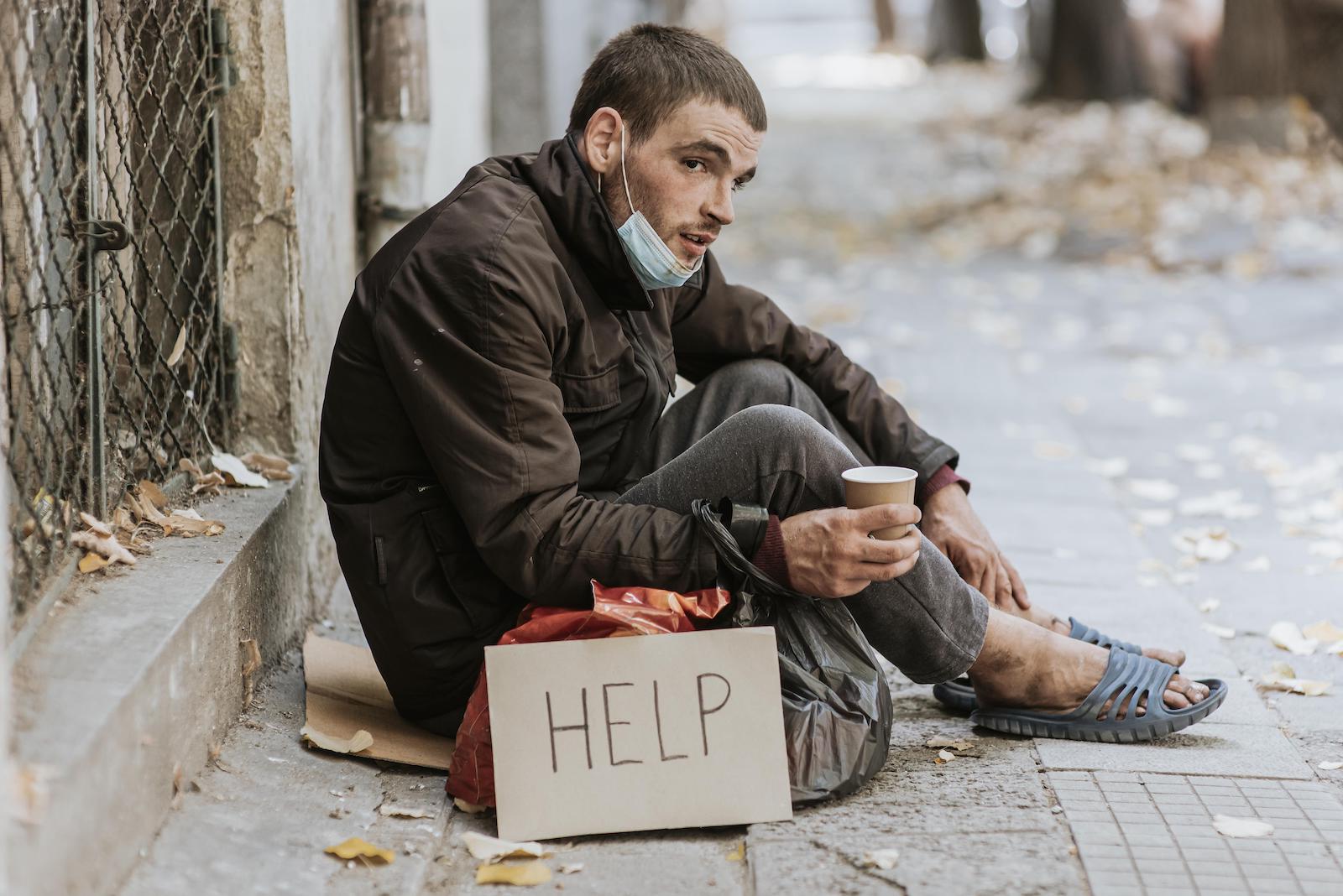 .povertà